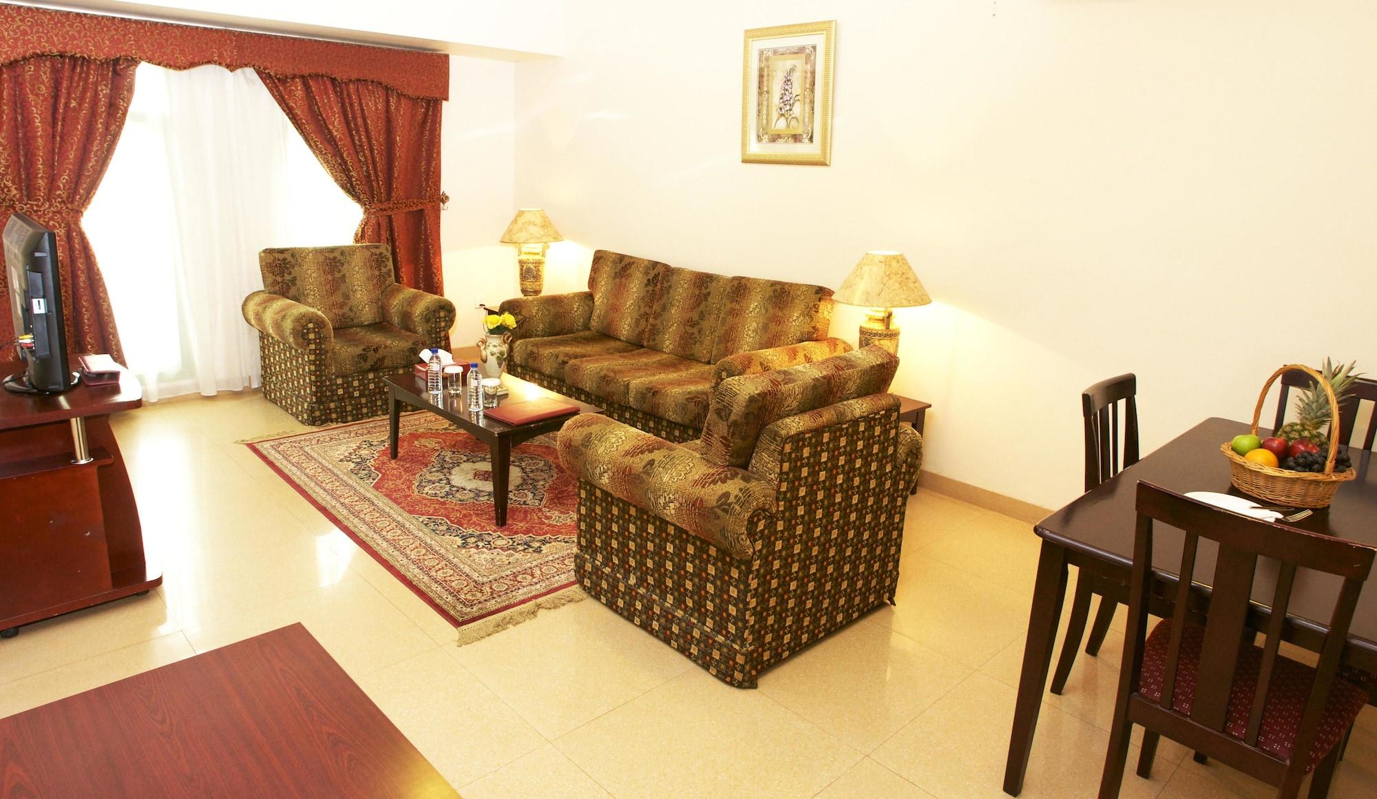 Safeer Plaza Hotel Muscat Exterior photo